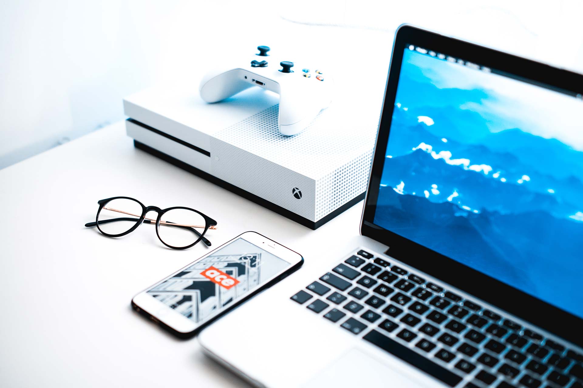 shapeshift_top_section_004 (1)